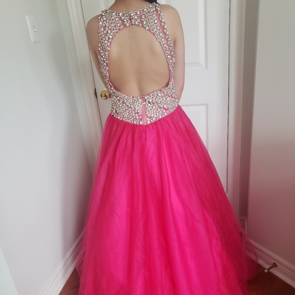 Prom dress - Picture 4 of 4